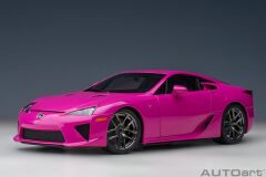 1:18 Autoart Lexus LFA Passionate Pink