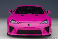 1:18 Autoart Lexus LFA Passionate Pink