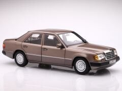 1:18 Norev W124 230E