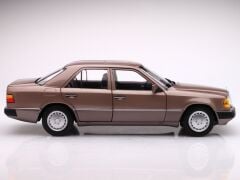 1:18 Norev W124 230E